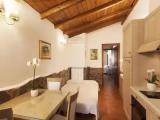 2 Bedrooms Sole Double Apartment