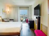 Standard Double room with city view
