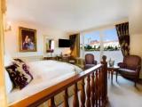 Ambassador Double Suite