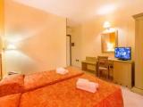 Classic Quadruple room