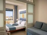 Family room with sea view