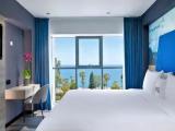 Space Executive with Business Lounge Access Double room with sea view