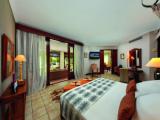 Senior Suite beachfront