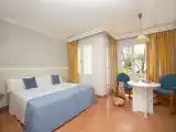 Triple Studio with garden view