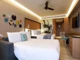 Deluxe Guest Quadruple room with balcony