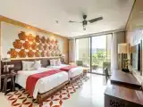 Deluxe Hill View Twin room