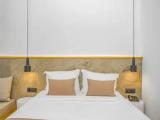 Elegant Superior Double room with garden view