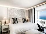 Abaton Collection Sharing Pool Double Suite