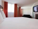Standard Quadruple Suite