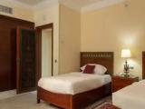 Nariman Quintuple Villa