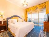 Executive Tower Double Suite