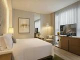 3 Bedrooms Apartment with creek view