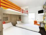 Break Triple room