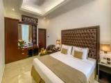Executive Double room with pool view