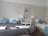 Oriel room