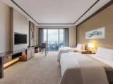 Mid-Level Floor room