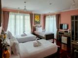 Deluxe Corner Triple room