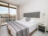 Double room with pool view