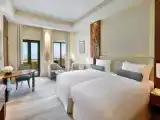 Guest High Floor Twin room with balcony and with sea view