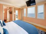 Riviera Romantic Double Suite seafront
