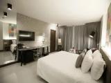 Exclusive Pop Art Gallery Double room