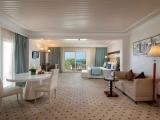 Steam Double Suite with pool view