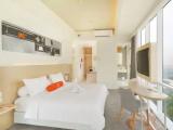 Bright Double Harris room