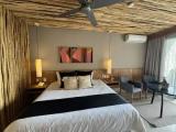 Swim-Up Double Suite beachfront