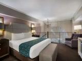 Split-level Double Suite