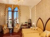 Double Junior Suite with Grand Canal View