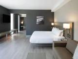 Corner Double room with bay view