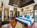 2 Bedrooms Villa
