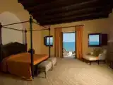 Quadruple Suite