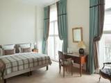 Paris Views Double Junior Suite