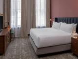 Editor's Quadruple Suite