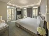 Corner Double Suite with balcony