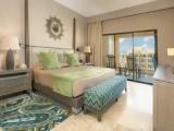 2 Bedrooms Deluxe Master Suite with ocean view