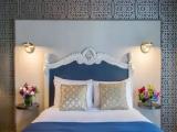 Accessible Executive Front Double Suite