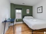 No. 402 Double room