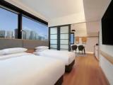 Suite with city view
