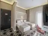 Swim Up Twin room