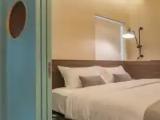 Double The Luxe Hostel Mixed