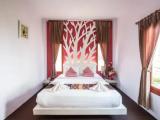 2 Bedrooms Quadruple Villa