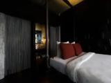 Soixante Neuf Double room