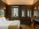 2 Bedrooms Tudor Suite