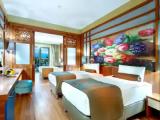 Superior Standard Family room with land view