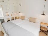 2 Bedrooms Deluxe Apartment