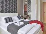 3 Bedrooms Apartment