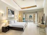 3 Bedrooms Residence