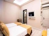 Basement Triple room